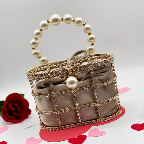 Secret Admirer (Beige)